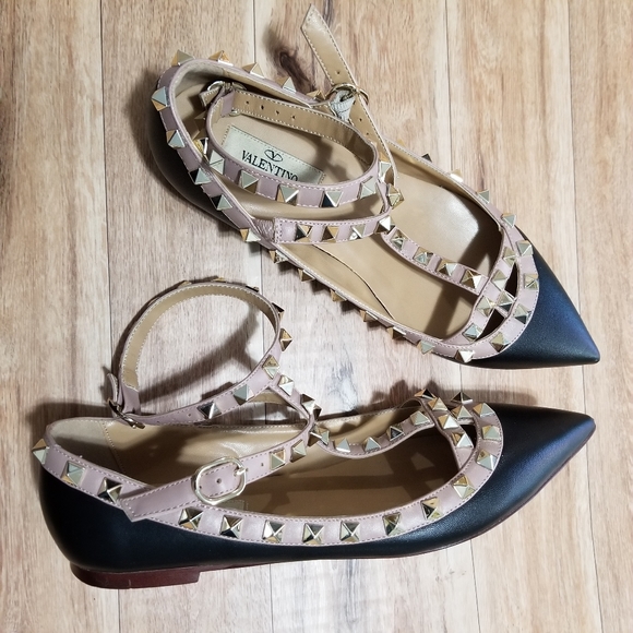 Valentino Garavani Leather Rockstud Ballerina - Picture 8 of 8